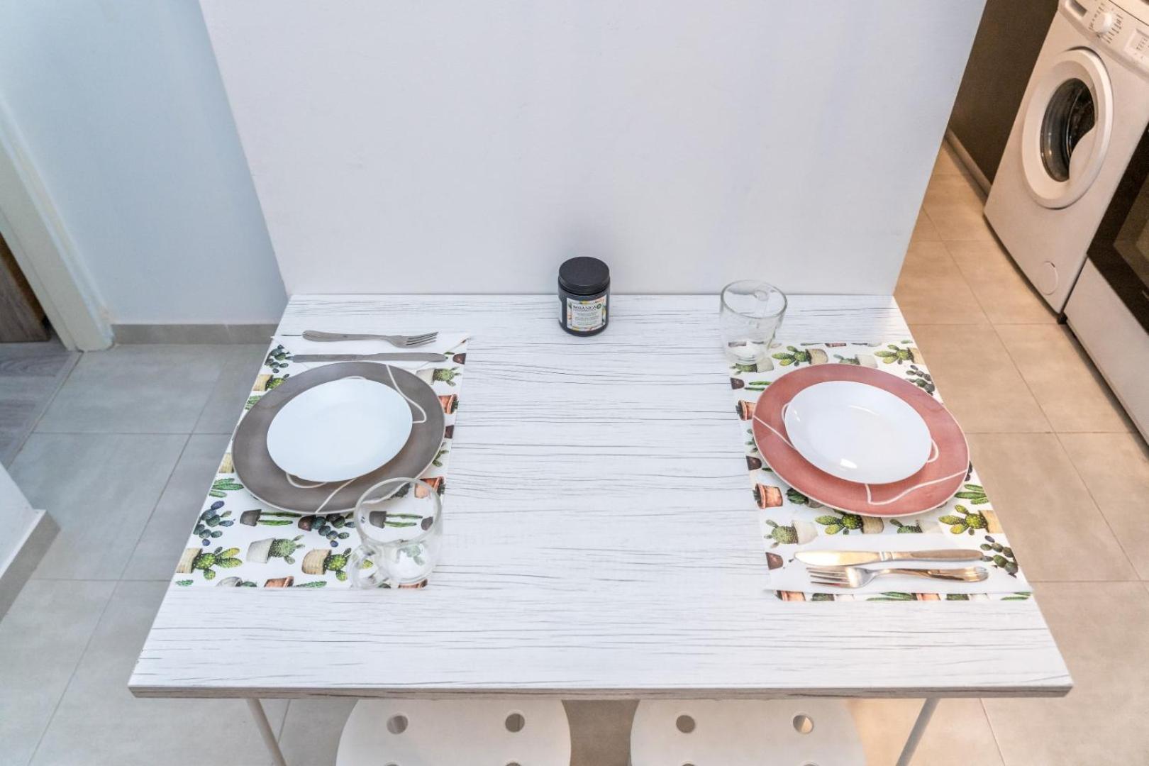 Kosmos Service Apartment Near Turkish Consulat And Saint Dimitrious Church With Additional Cost Parking Thessaloníki Luaran gambar