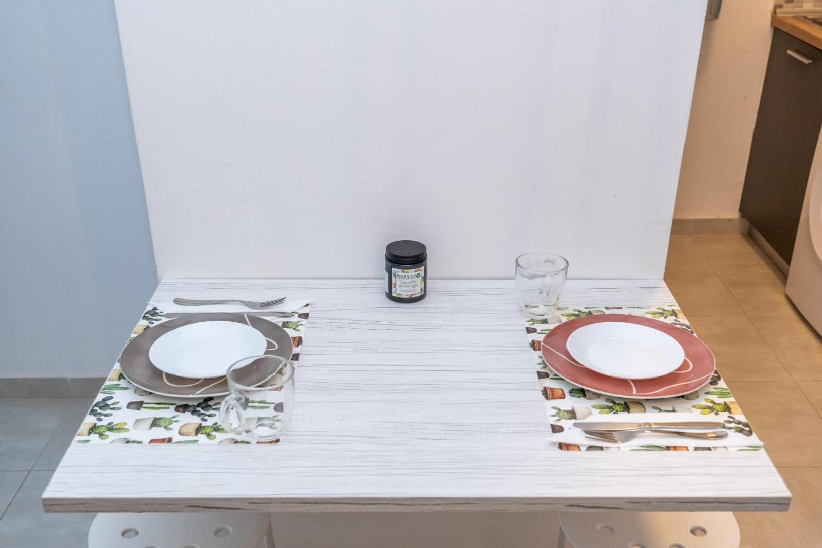 Kosmos Service Apartment Near Turkish Consulat And Saint Dimitrious Church With Additional Cost Parking Thessaloníki Luaran gambar