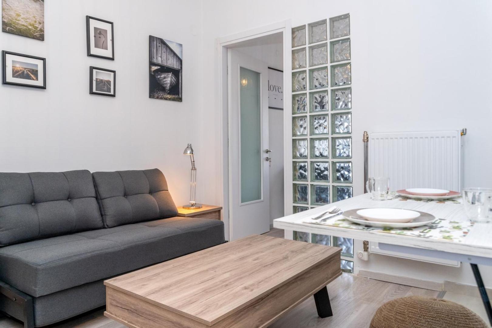 Kosmos Service Apartment Near Turkish Consulat And Saint Dimitrious Church With Additional Cost Parking Thessaloníki Luaran gambar