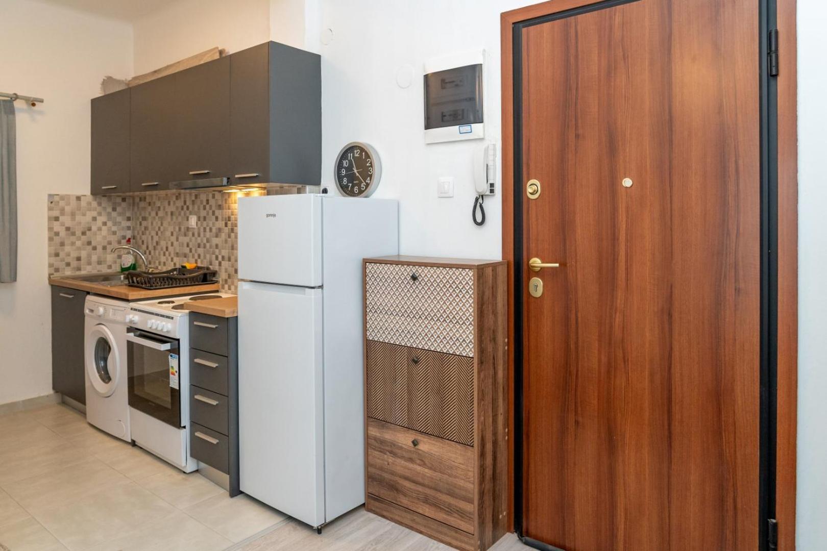Kosmos Service Apartment Near Turkish Consulat And Saint Dimitrious Church With Additional Cost Parking Thessaloníki Luaran gambar